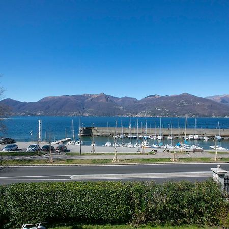 Residenza Gardenia Lake View Luino Center - Happy Rentals Kültér fotó