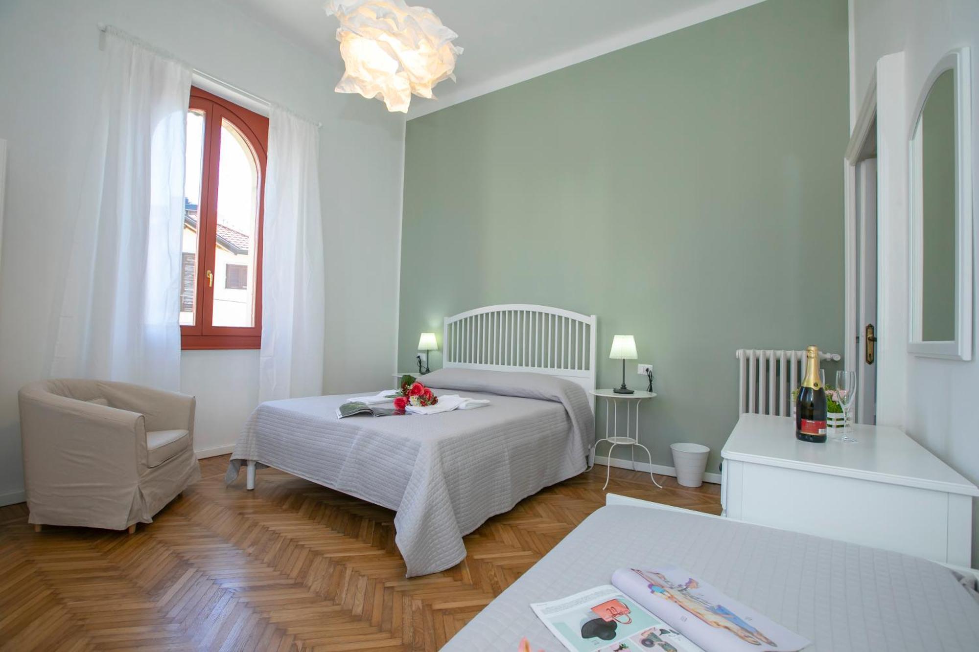 Residenza Gardenia Lake View Luino Center - Happy Rentals Kültér fotó